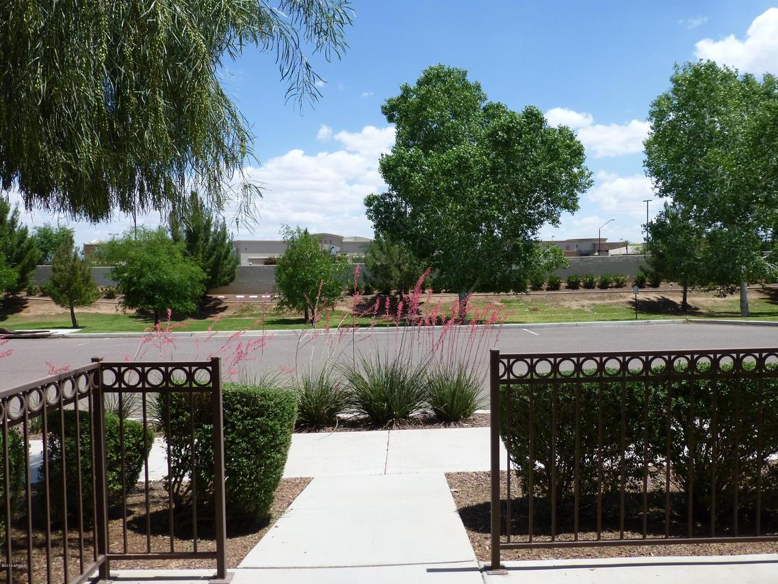 2745 S Pewter Dr. #102, Gilbert, AZ 85295