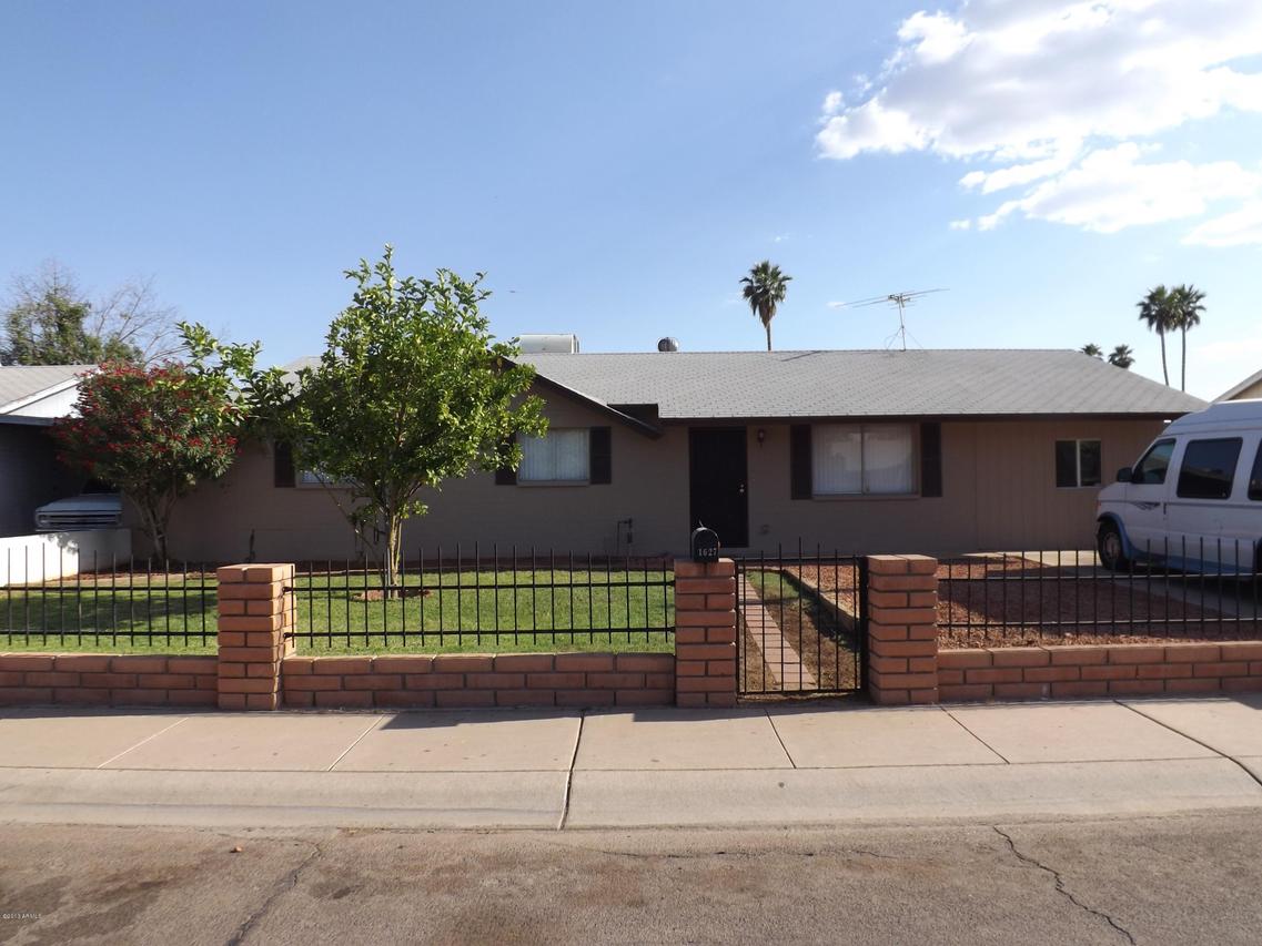 1627 W Geneva Dr., Tempe, AZ 85282