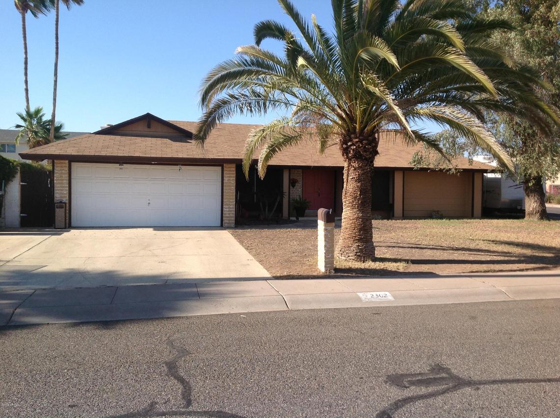 2302 W Waltann Ln., Phoenix, AZ 85023