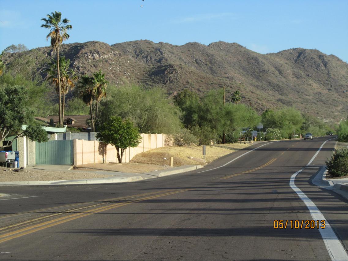 4008 E Cannon Dr., Phoenix, AZ 85028