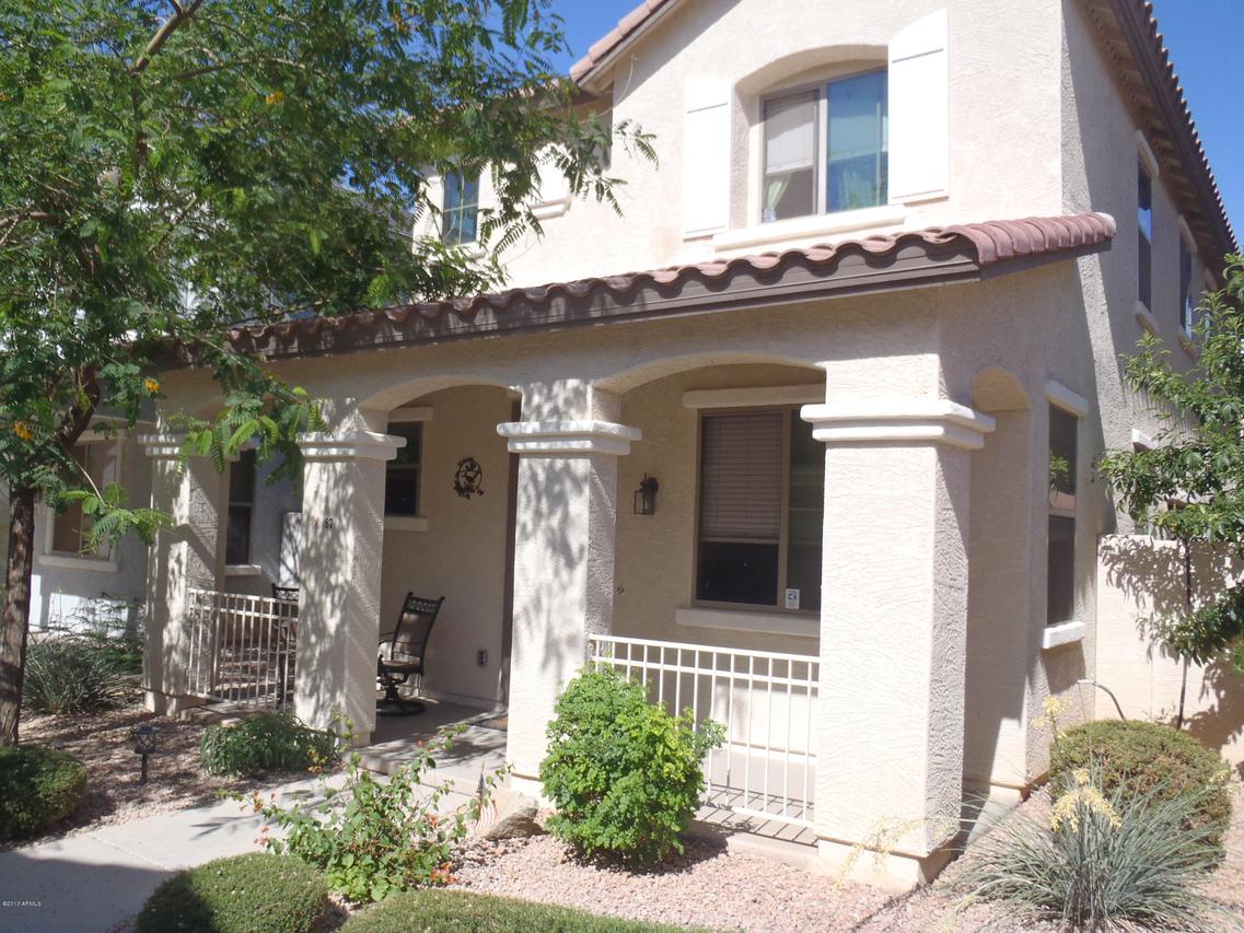 87 E Catclaw St., Gilbert, AZ 85296