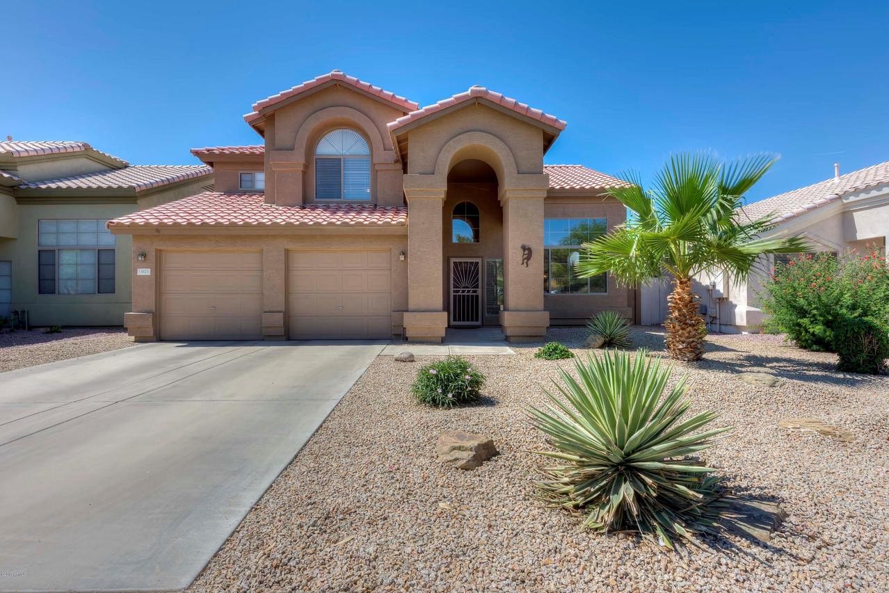 3823 E Edna Ave., Phoenix, AZ 85032