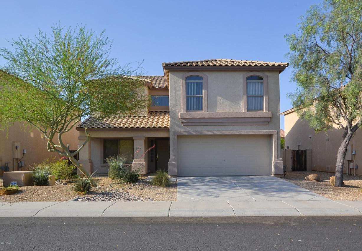 2525 W Red Fox Rd., Phoenix, AZ 85085