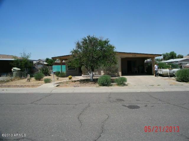 7134 N 68th Dr., Glendale, AZ 85303