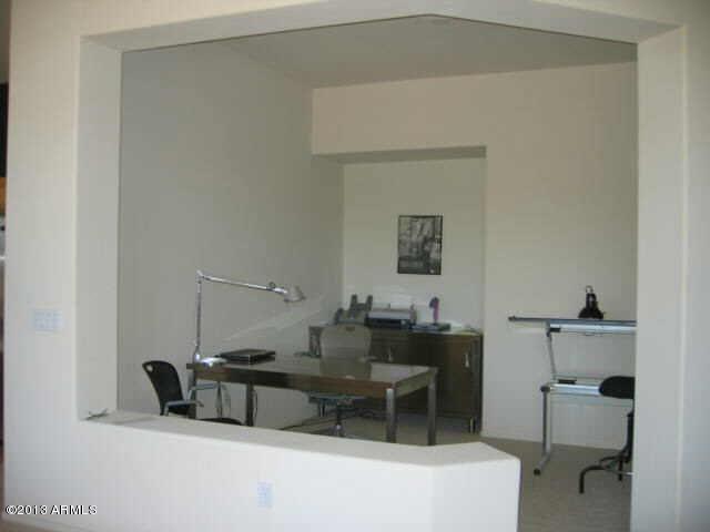 2757 W Via Calabria Way, Phoenix, AZ 85086