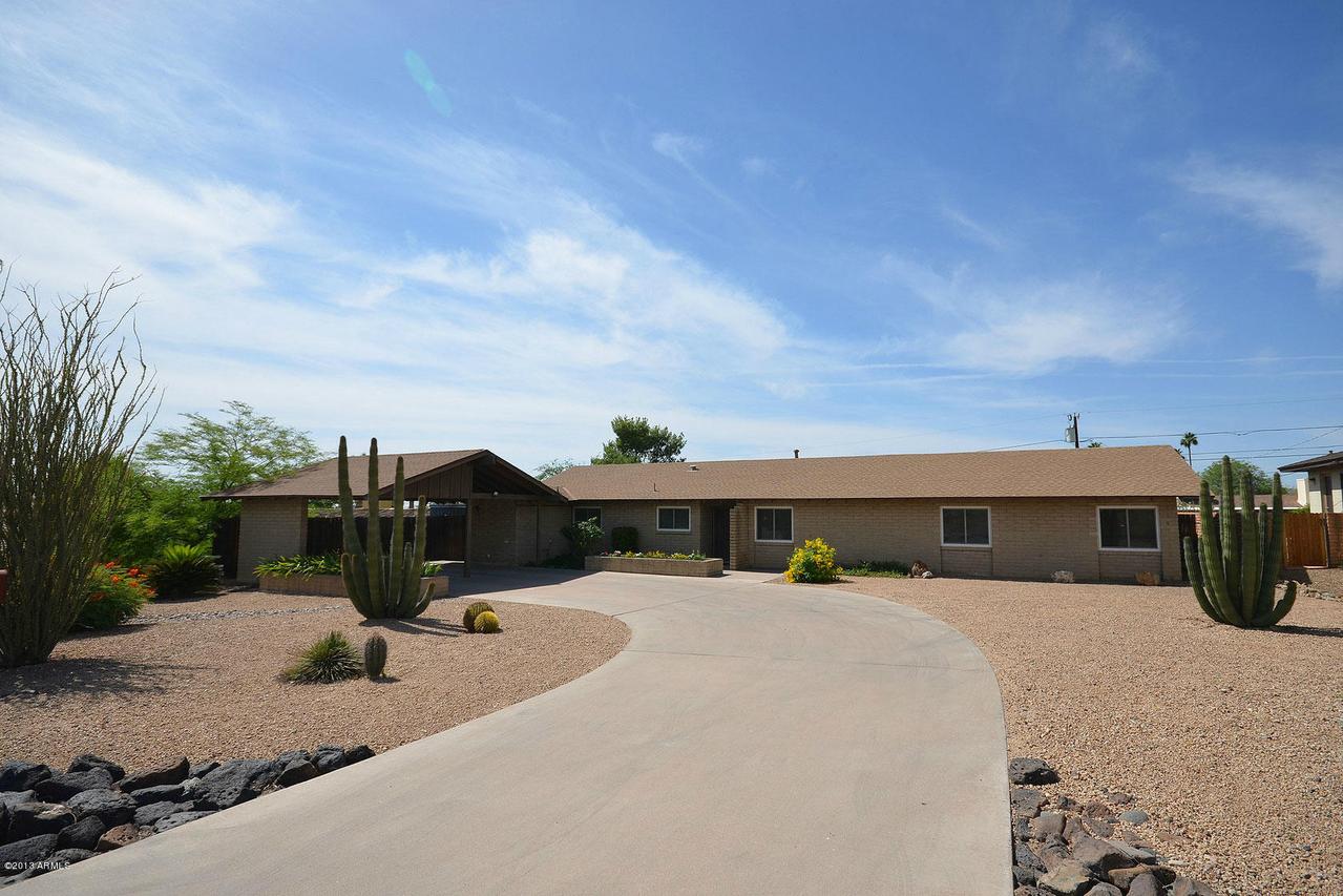 2809 E Joan D Arc Ave., Phoenix, AZ 85032