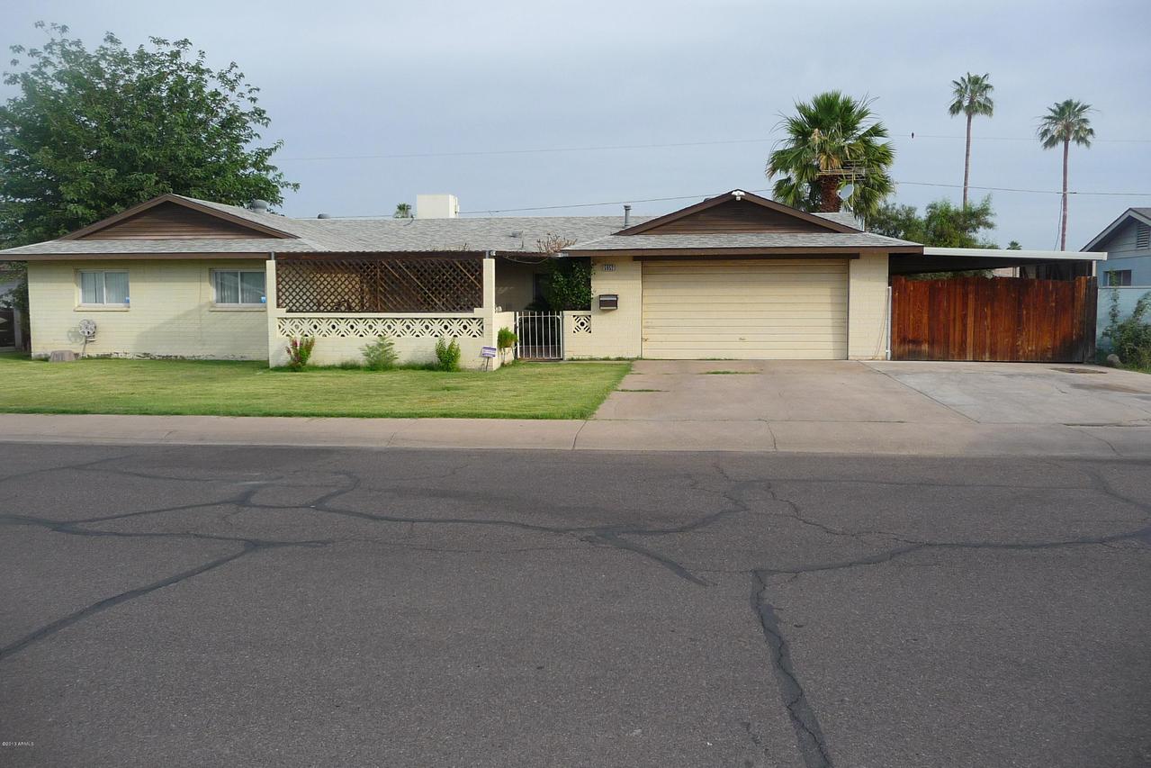 5952 W Meadowbrook Ave., Phoenix, AZ 85033