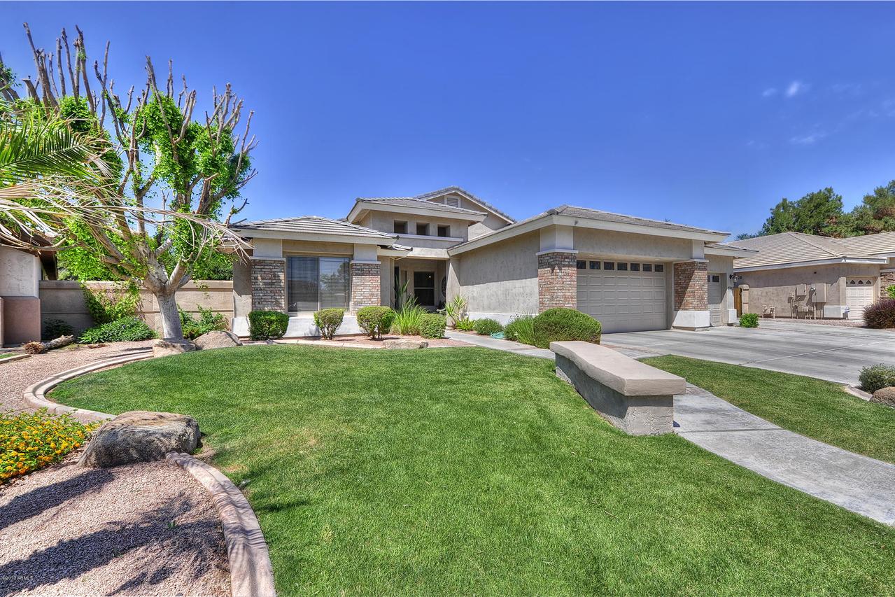 7952 S Dateland Dr., Tempe, AZ 85284