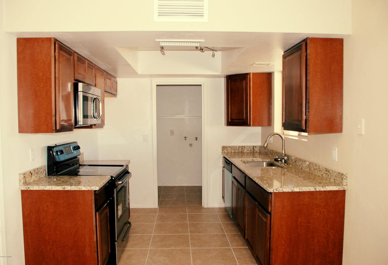 10645 N 45th Dr., Glendale, AZ 85304