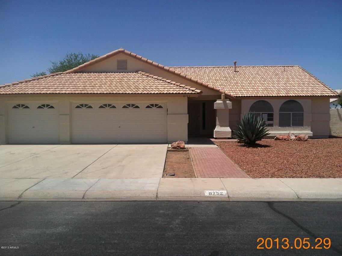 8752 W Bloomfield Rd., Peoria, AZ 85381