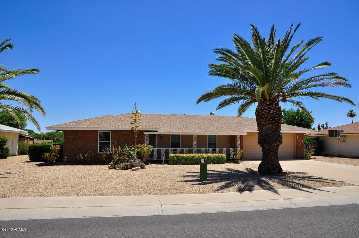 9225 W Greenway Rd., Sun City, AZ 85351