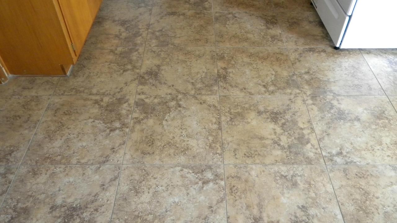 6638 N 19th Dr., Phoenix, AZ 85015