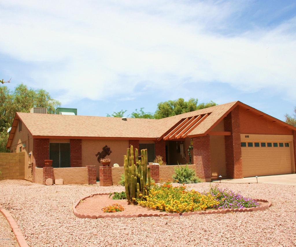 608 S 72nd St., Mesa, AZ 85208