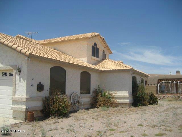 480 S Roadrunner Rd., Apache Junction, AZ 85119