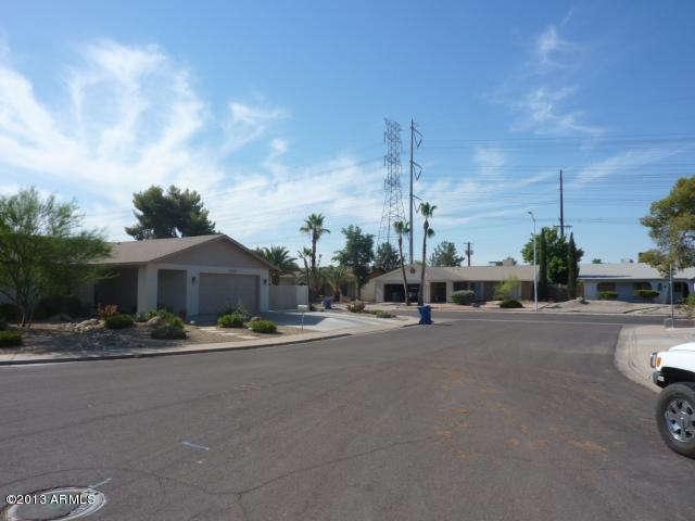 3140 S Revere Cir., Mesa, AZ 85210