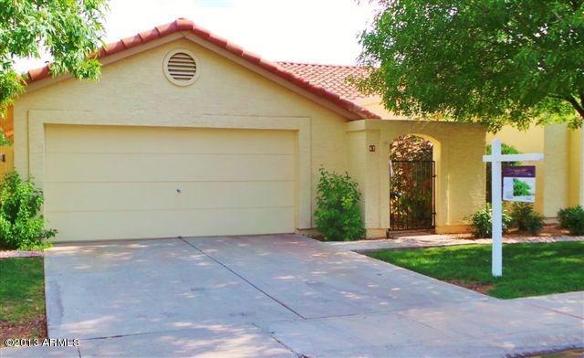 67 W Calle De Arcos, Tempe, AZ 85284