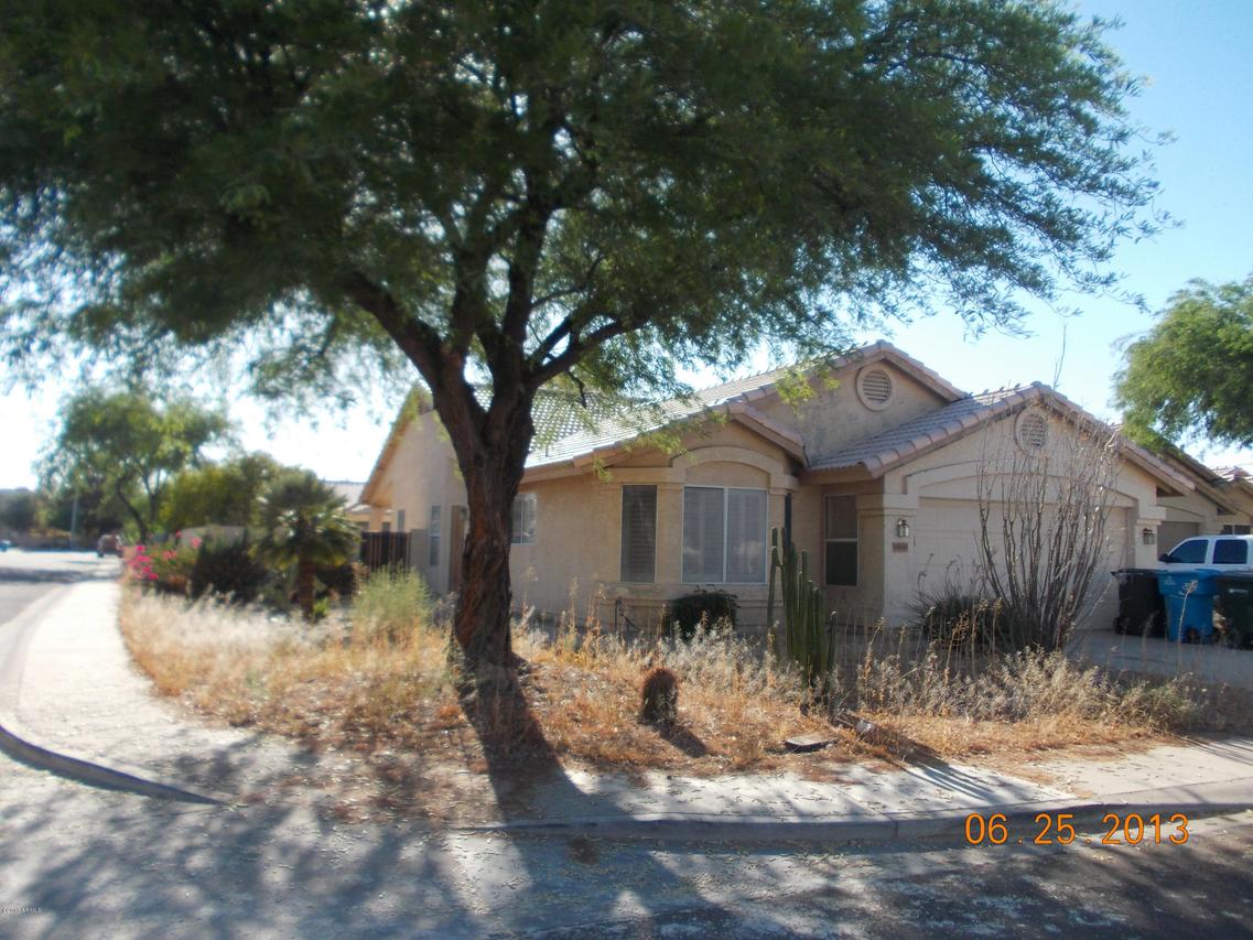 15842 N 32nd Way, Phoenix, AZ 85032