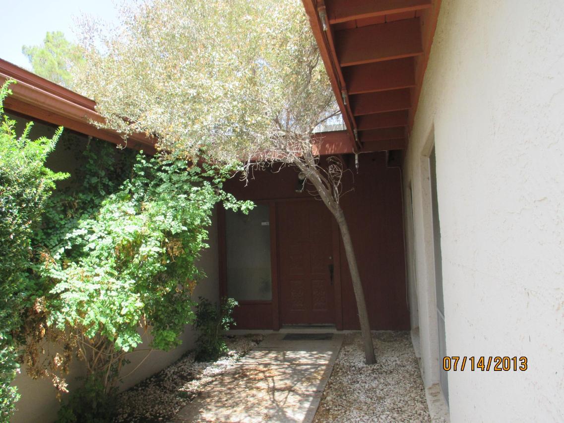 6922 E Cactus Rd., Scottsdale, AZ 85254