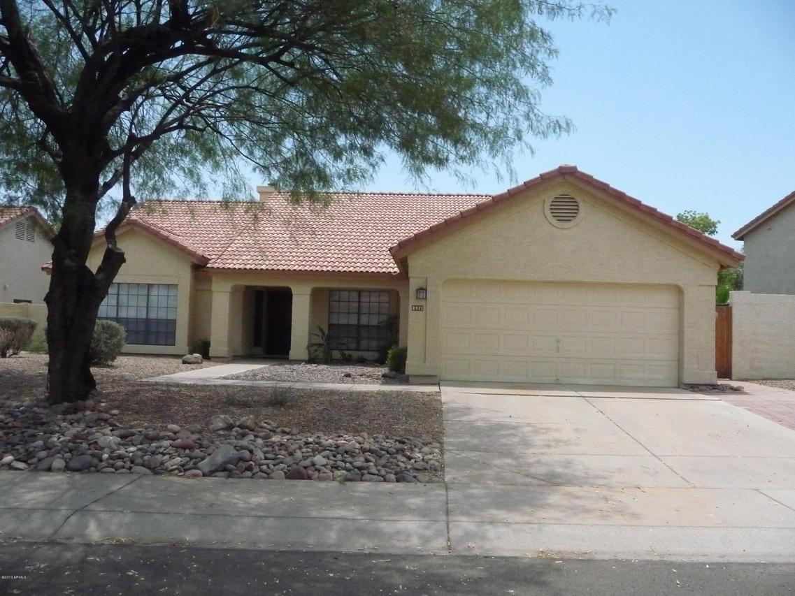 3921 E Goldfinch Gate Ln., Phoenix, AZ 85044