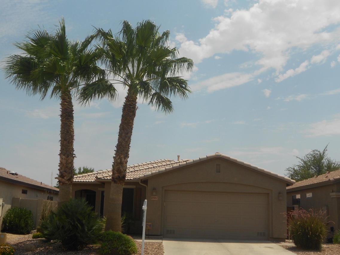 19957 N 108th Ave., Sun City, AZ 85373