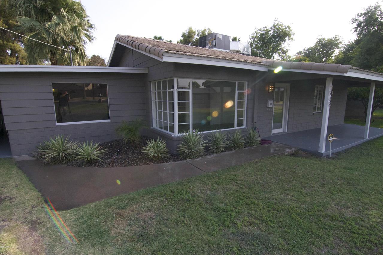 1051 E Medlock Dr., Phoenix, AZ 85014