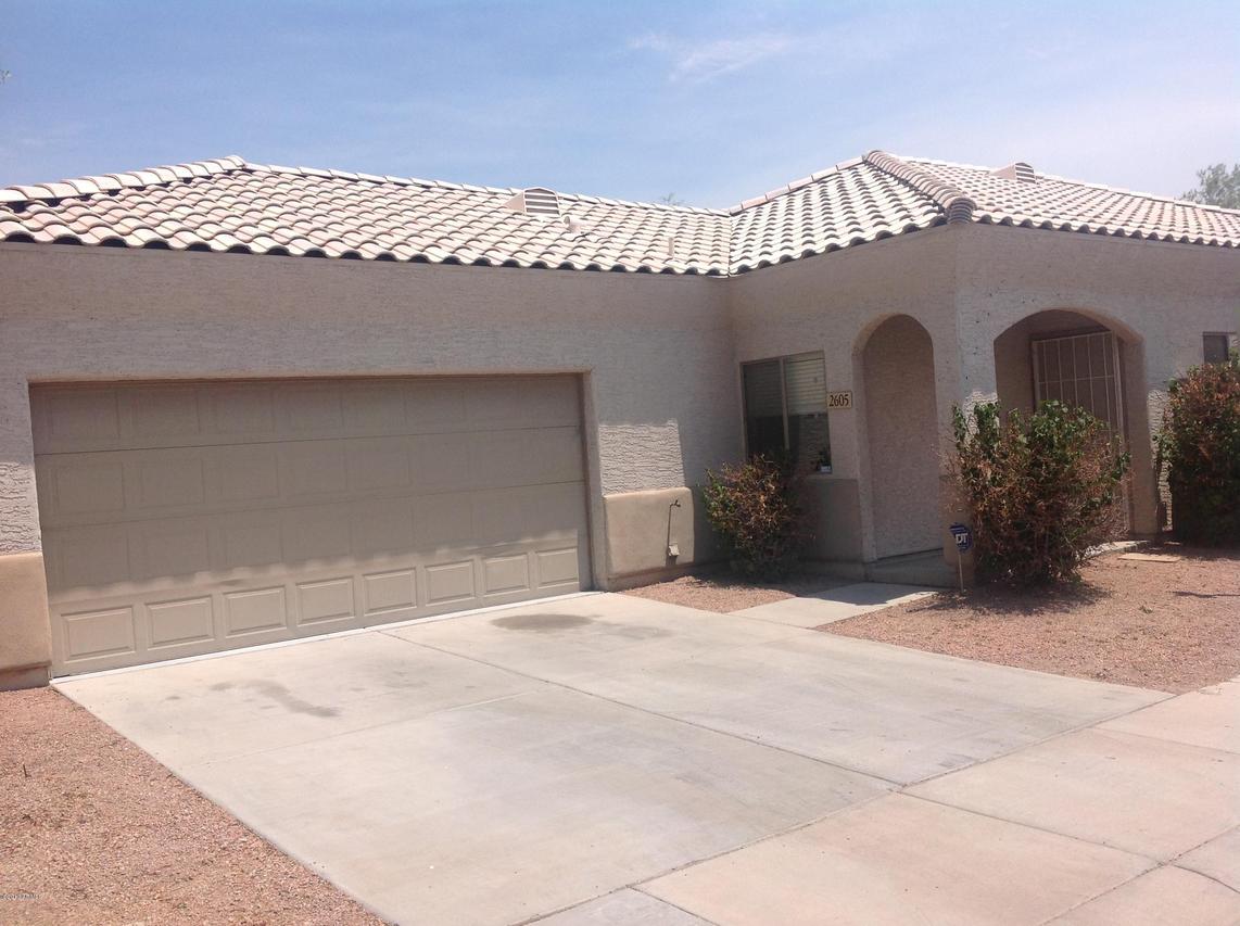 2605 E Sunland Ave., Phoenix, AZ 85040