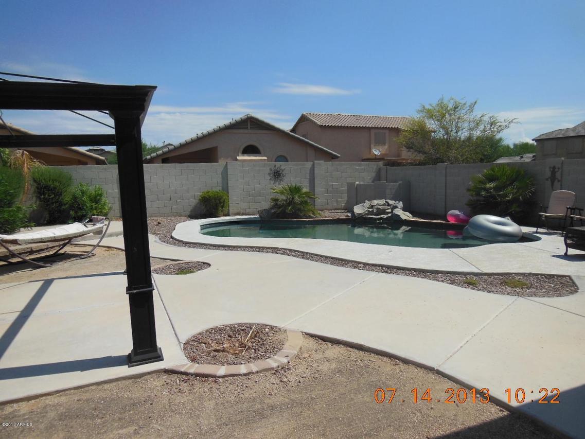 4270 E Rock Dr., San Tan Valley, AZ 85143