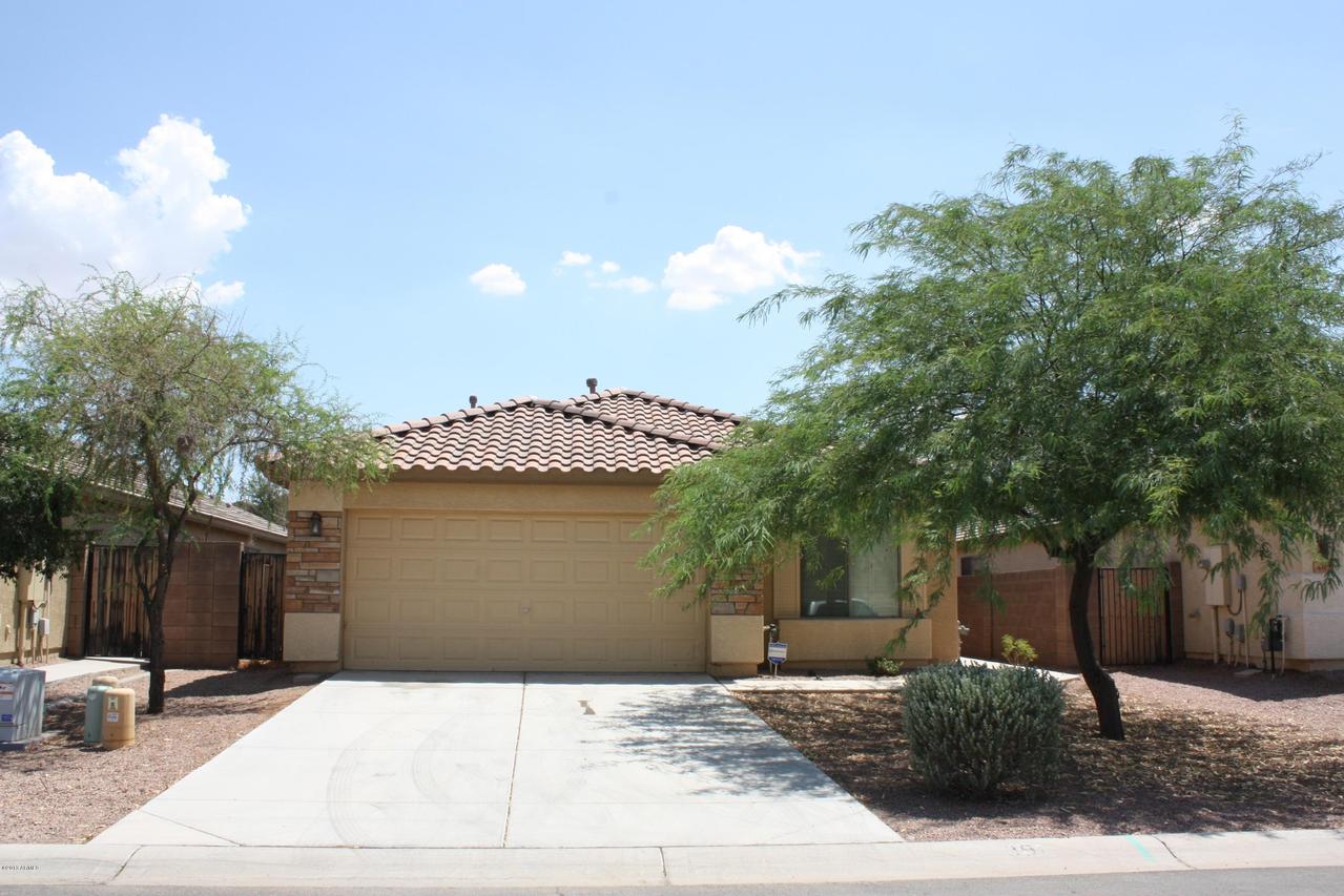 391 W Holstein Tr., San Tan Valley, AZ 85143