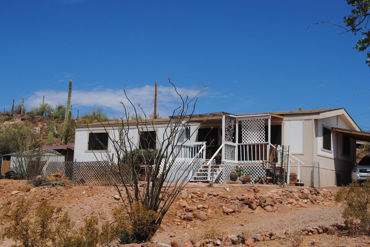 3351 W Roughrider Rd., New River, AZ 85087