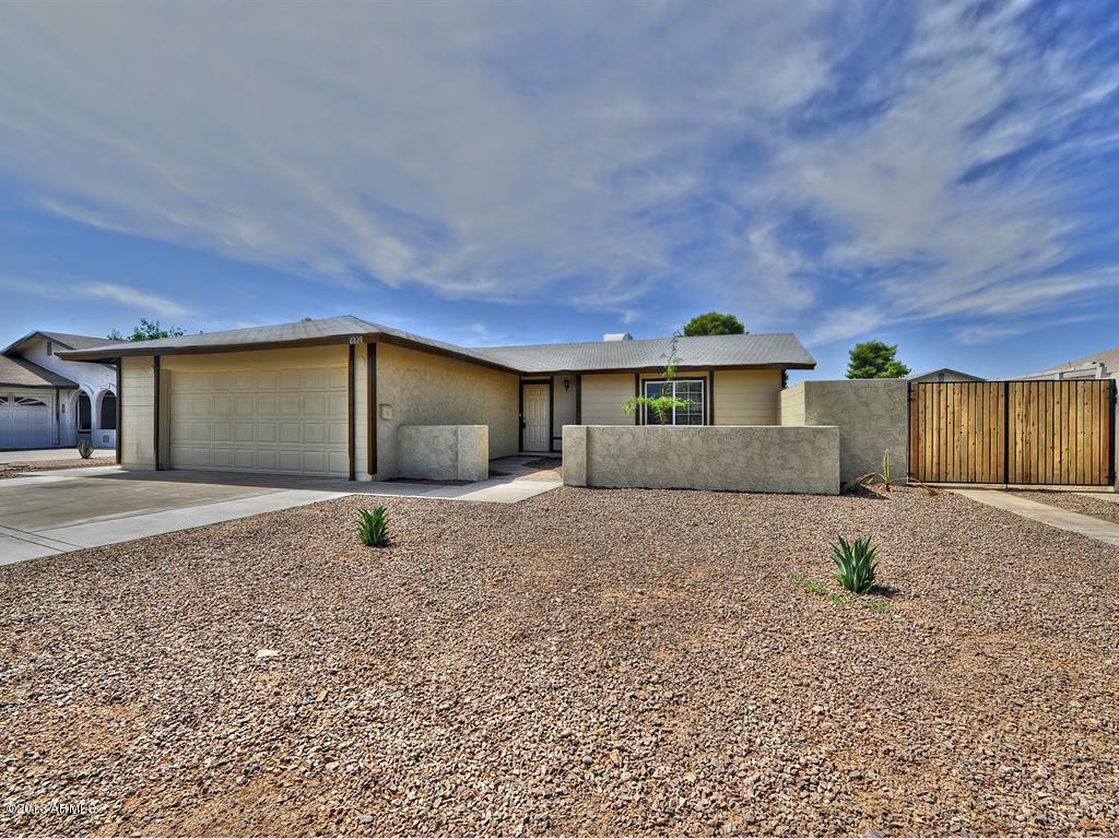 2227 W El Moro Ave., Mesa, AZ 85202