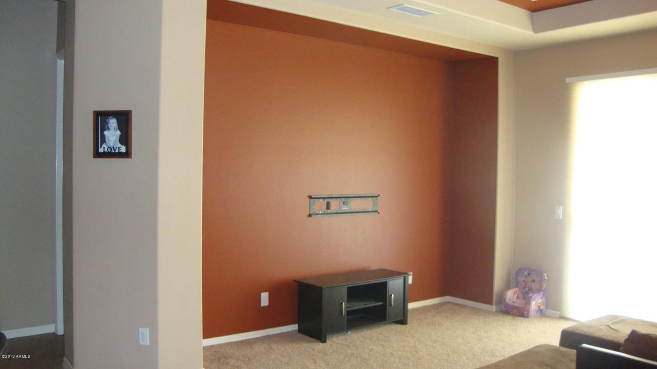 35820 N 34th Ln., Phoenix, AZ 85086