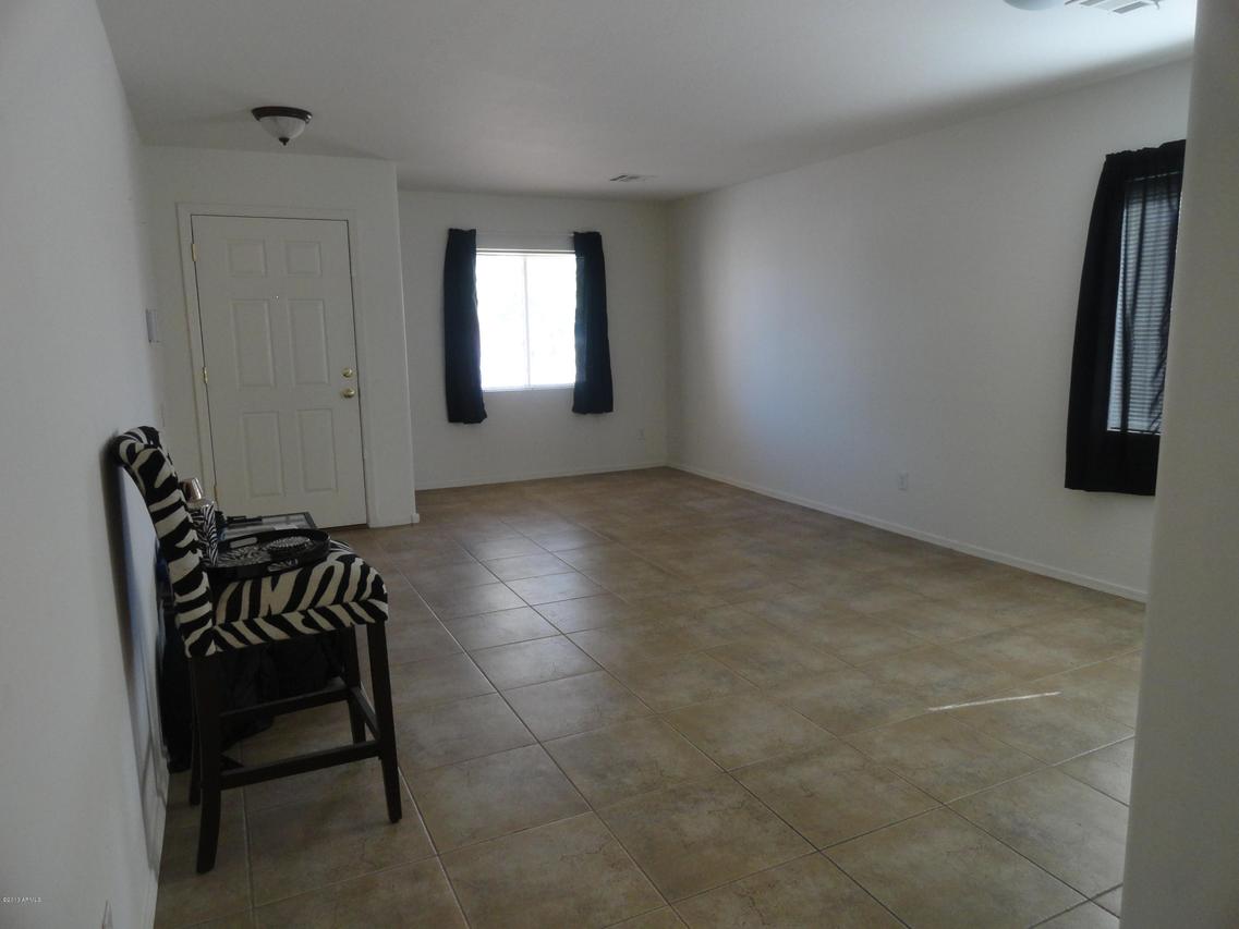 2770 E Mineral Park Rd., San Tan Valley, AZ 85143