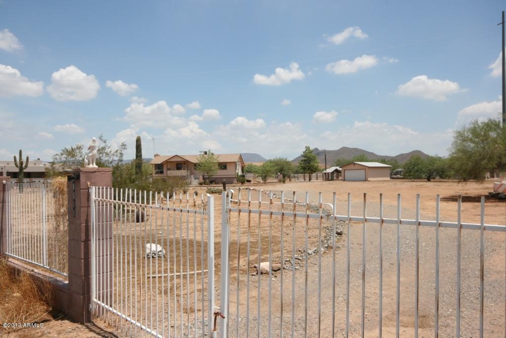 38611 N 7th Ave., Phoenix, AZ 85086