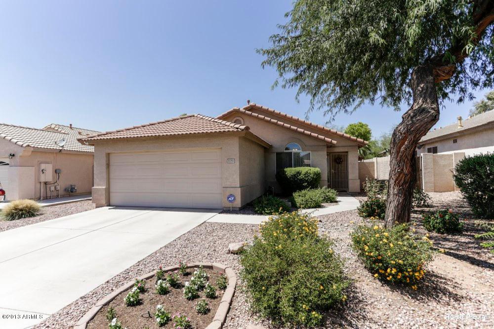 8184 W Clara Ln., Peoria, AZ 85382