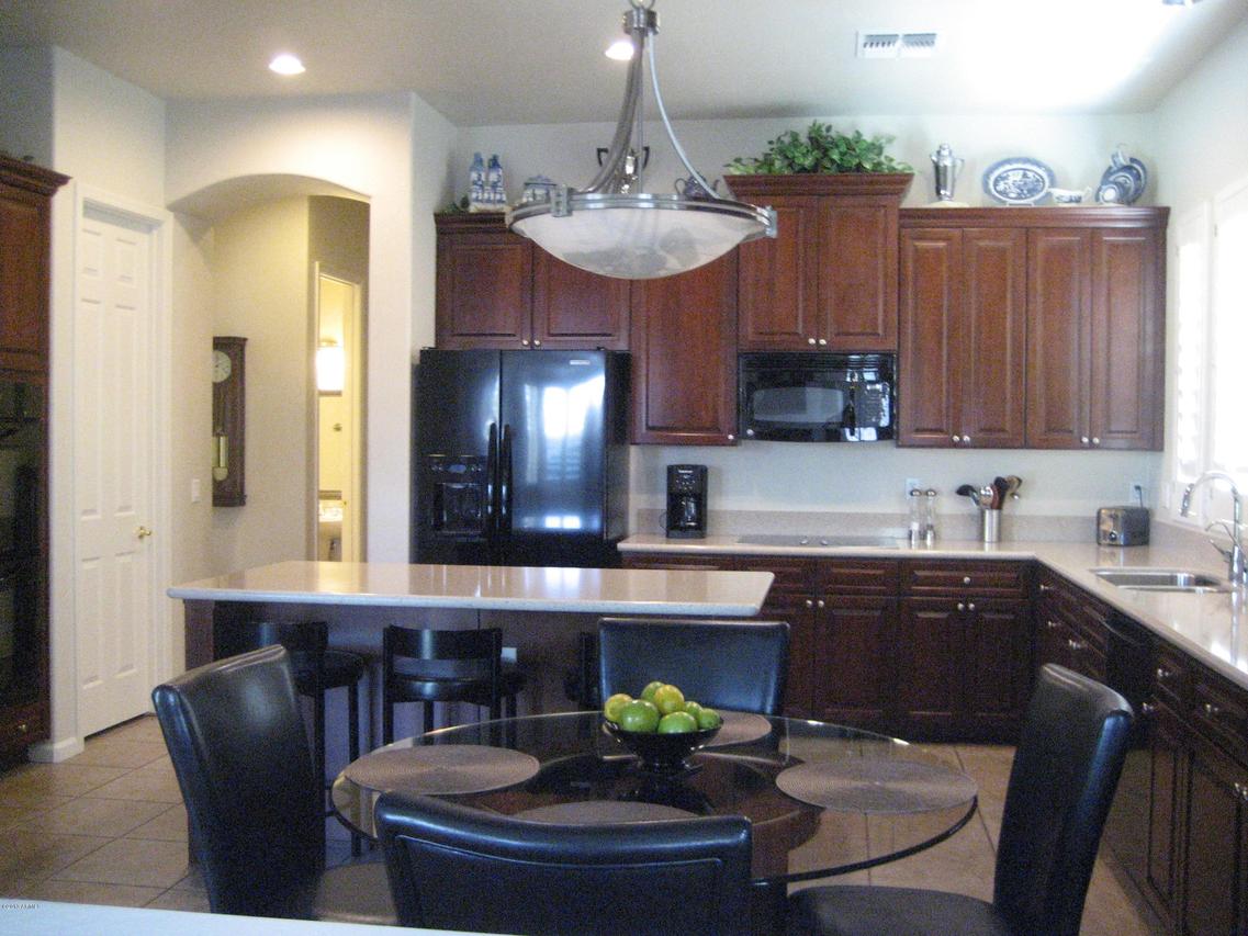 20488 N 86th Ln., Peoria, AZ 85382