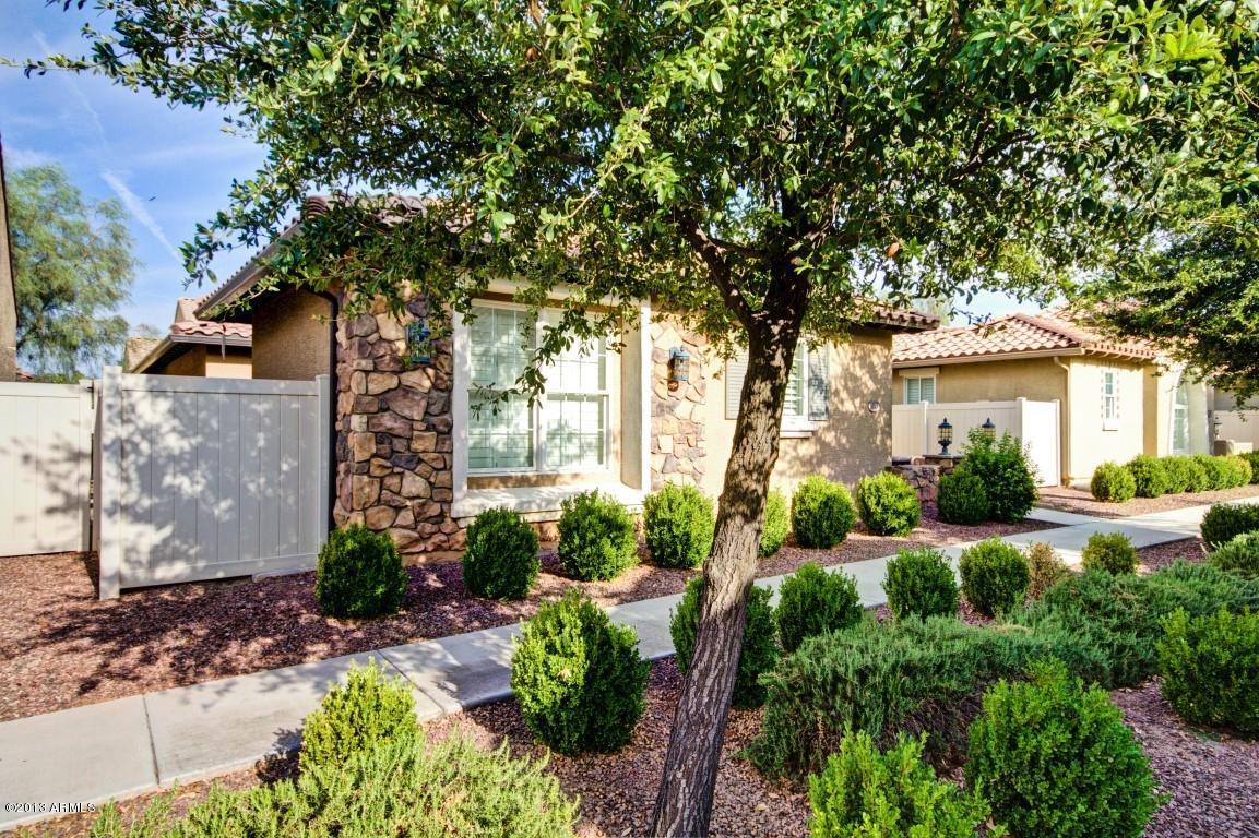 1153 S Storment Ln., Gilbert, AZ 85296