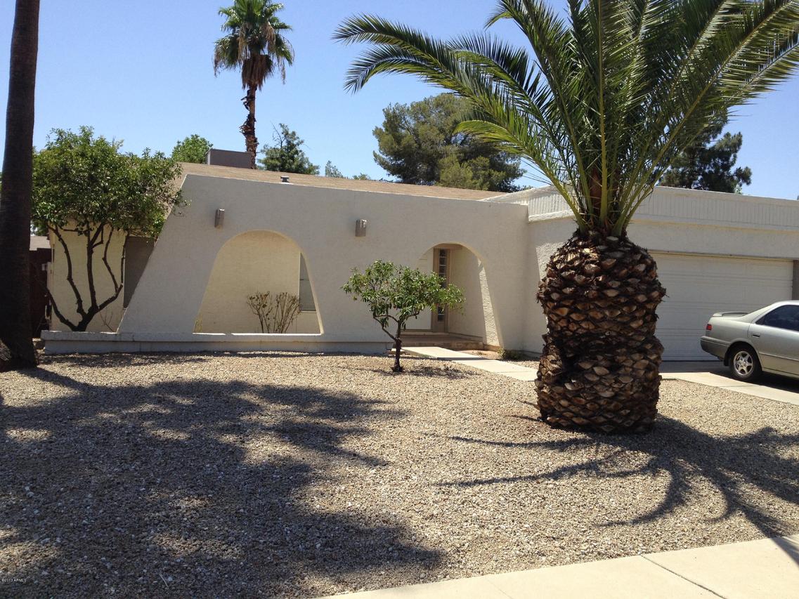 403 W Barrow Dr., Chandler, AZ 85225