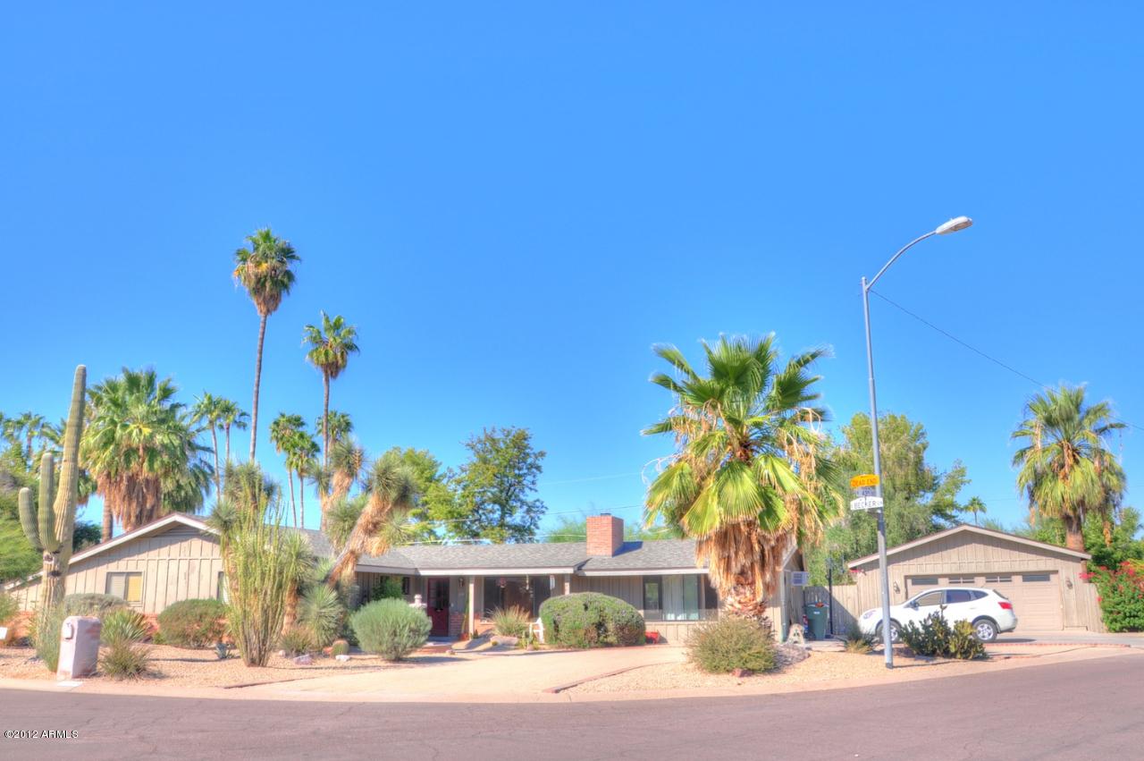 4244 E Becker Ln., Phoenix, AZ 85028