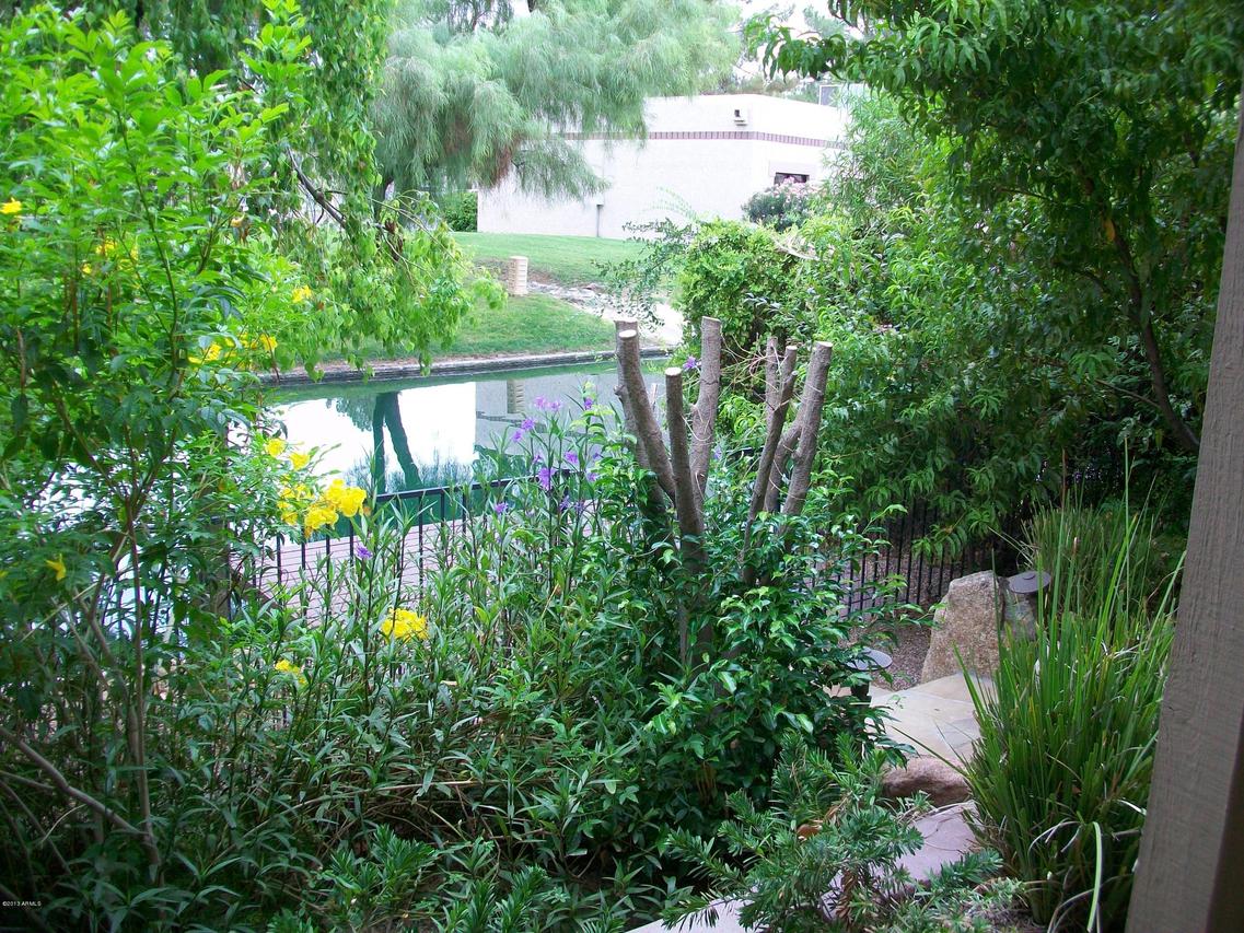2215 W Kiowa Cir., Mesa, AZ 85202