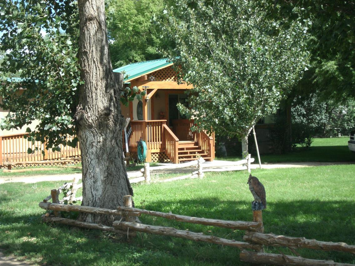 18697 S Grannys Brand Rd., Peeples Valley, AZ 86332