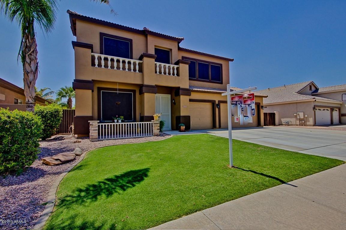 8009 W Clara Ln., Peoria, AZ 85382