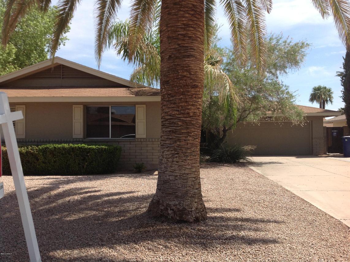 2427 E Del Rio Dr., Tempe, AZ 85282