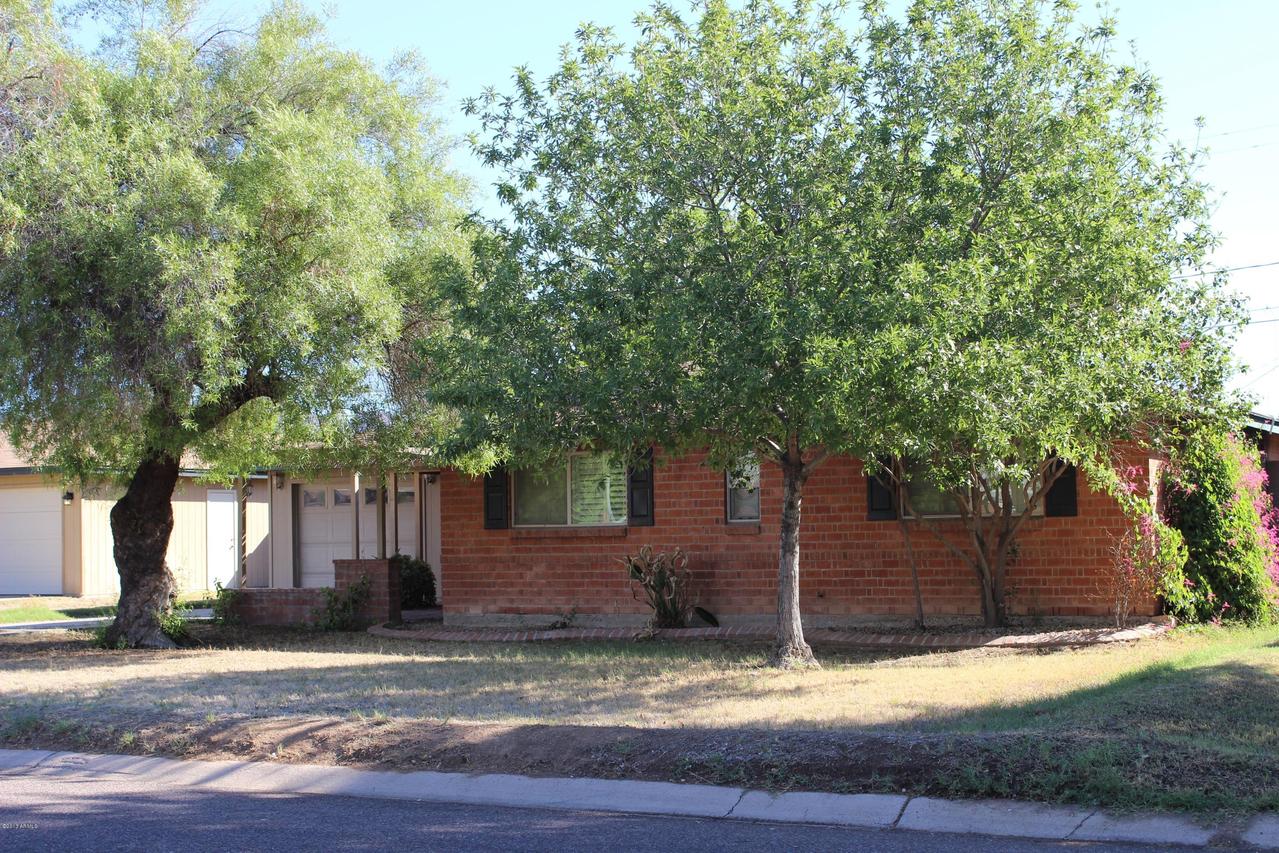 5711 N 19th St., Phoenix, AZ 85016