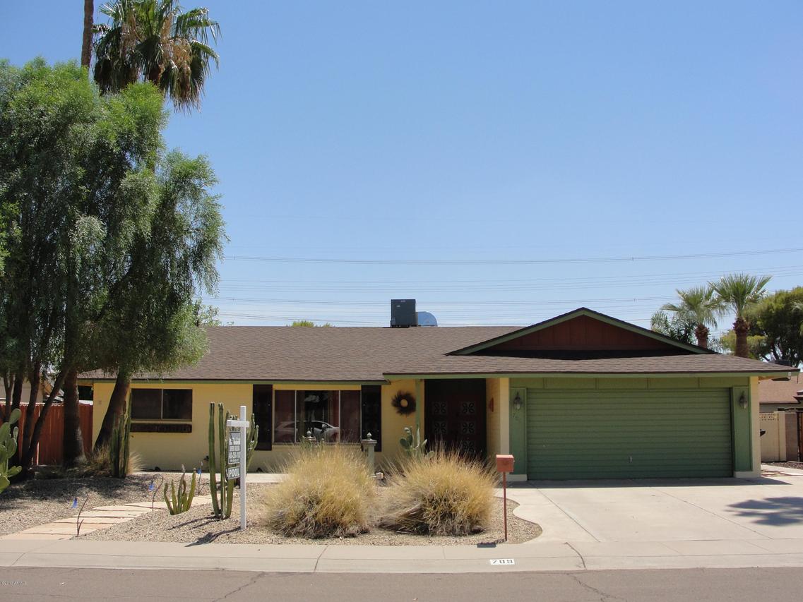709 E Bell De Mar Dr., Tempe, AZ 85283