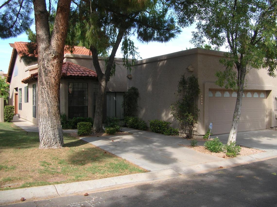 4054 E Sunnyside Dr., Phoenix, AZ 85028