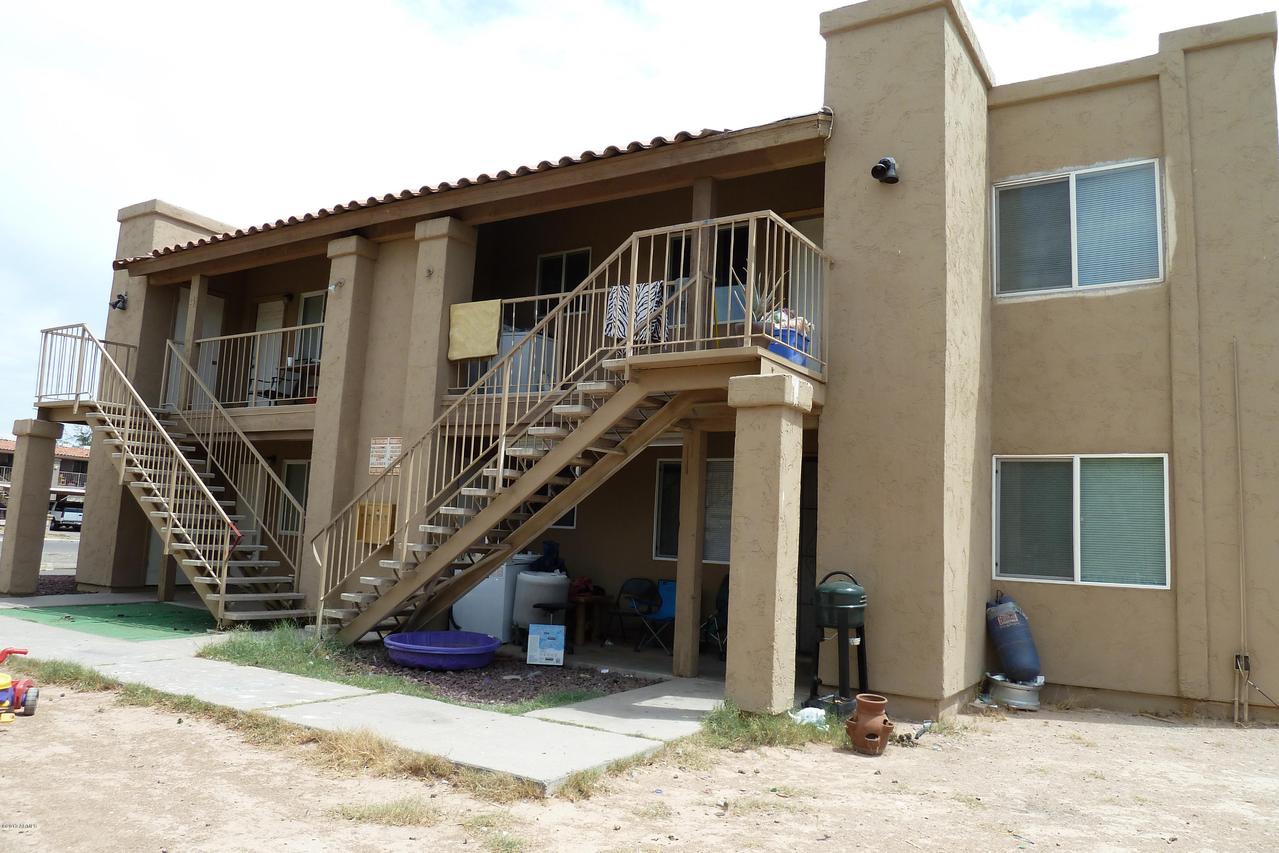 2701 E Beck Ln., Phoenix, AZ 85032