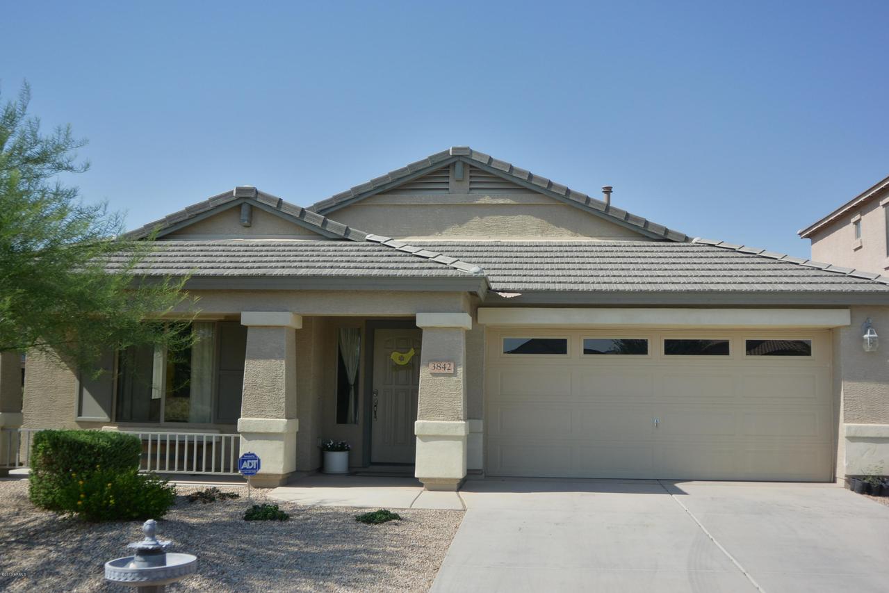 3842 E Aragonite Ln., San Tan Valley, AZ 85143