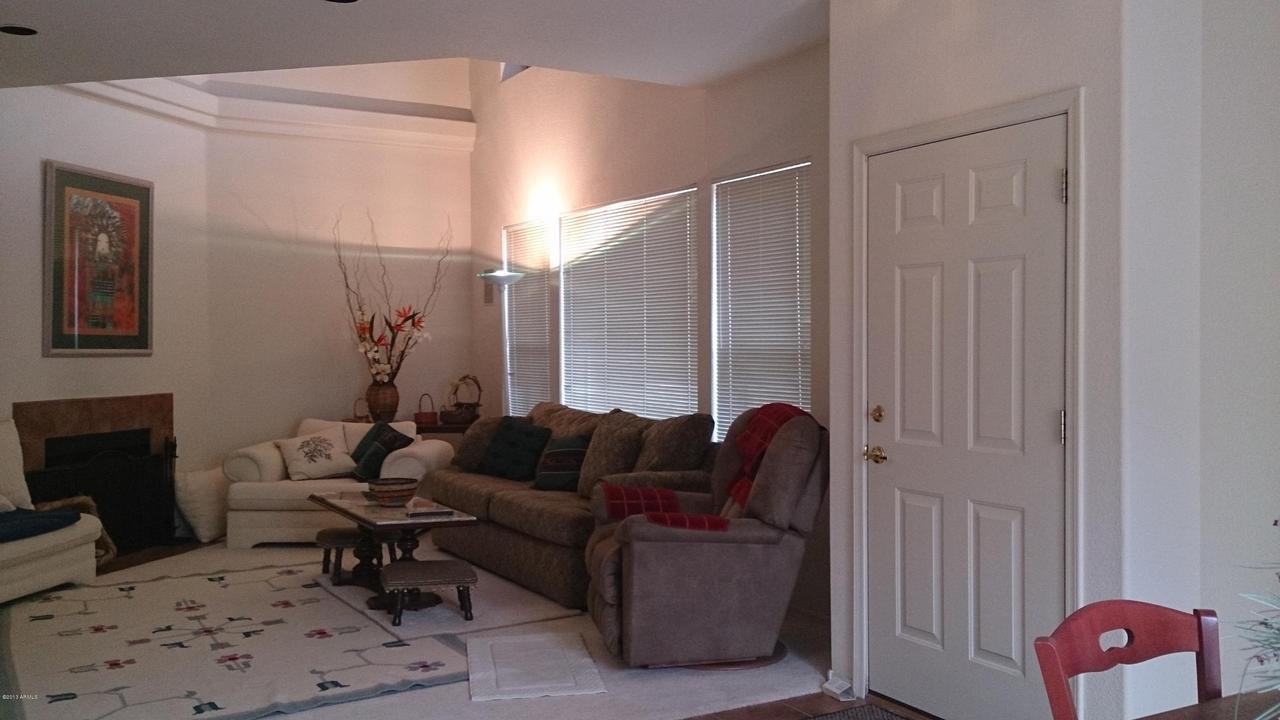 10204 N 12th Pl. #3, Phoenix, AZ 85020
