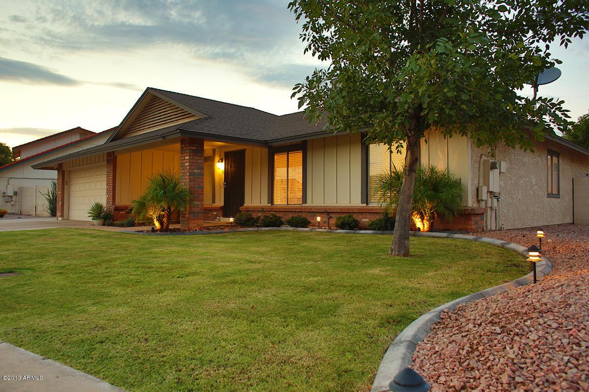 1328 W Kiva Ave., Mesa, AZ 85202