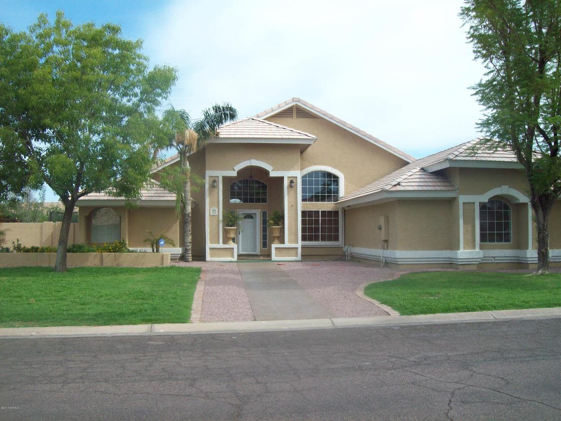 8208 W Vermont Ave., Glendale, AZ 85303